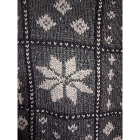 Women's Crazy Horse Liz Claiborne Charcoal Snowflake Sweater Size S - Picture 4 of 8
